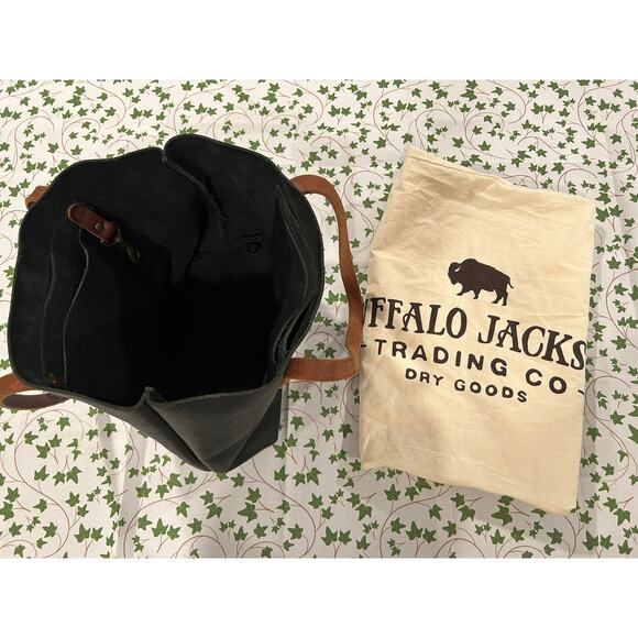 Buffalo Jackson Trading Co. Madison Leather Tote - Picture 1 of 5